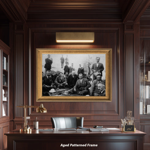 Atatürk Doğa Gezisi Arşiv Fotoğrafı Kanvas Tablo Siyah Beyaz Tarihi Duvar Dekoru