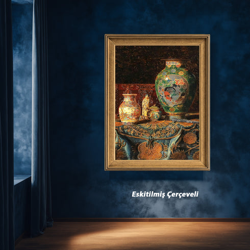 Eskitilmiş Çerçeveli Klasik Natürmort Sanat Tablosu Poster, Çin Porselen Vazolar ve Oryantal Desenli Kumaşlı Duvar Sanatı