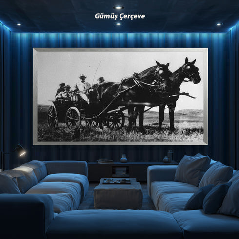 Atatürk Faytonda Tarihi Fotoğraf Kanvas Tablo Siyah Beyaz Nostaljik Duvar Dekoru