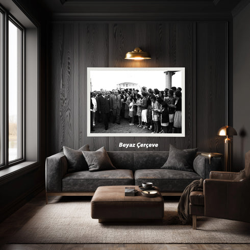 Atatürk ve Devlet Adamları Bahçe Sohbeti Tarihi Fotoğraf Kanvas Tablo Siyah Beyaz Nostaljik Duvar Dekoru