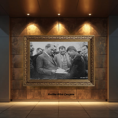 Atatürk Halkla Görüşürken Tarihi Fotoğraf Kanvas Tablo Siyah Beyaz Cumhuriyet Dönemi Duvar Dekoru