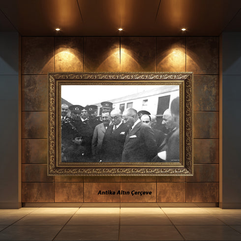 Atatürk Çocuklarla Buluşma Tarihi Fotoğraf Kanvas Tablo Siyah Beyaz Cumhuriyet Dönemi Anlamlı Duvar Dekoru
