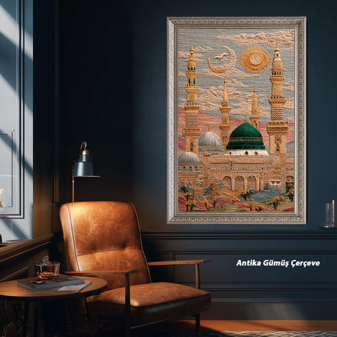 Mescid-i Nebevi Yeşil Kubbe Nakış İşlemeli Görünümlü Kanvas Tablo – Hilal ve Güneş Motifli İslami Duvar Dekoru, Dini Salon Tablosu