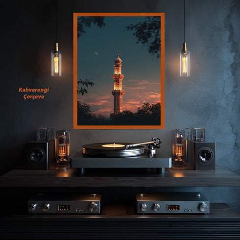Hilal ve Gün Batımı Fonlu Cami Minaresi Kanvas Tablo – Altın Işıltılı İslami Duvar Dekoru, Dini ve Manevi Salon Tablosu