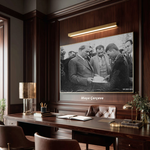 Atatürk Halkla Görüşürken Tarihi Fotoğraf Kanvas Tablo Siyah Beyaz Cumhuriyet Dönemi Duvar Dekoru